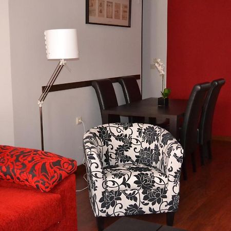 Apartamento Acueducto, Tres Dormitorios Y Parking Gratis Mérida Extérieur photo