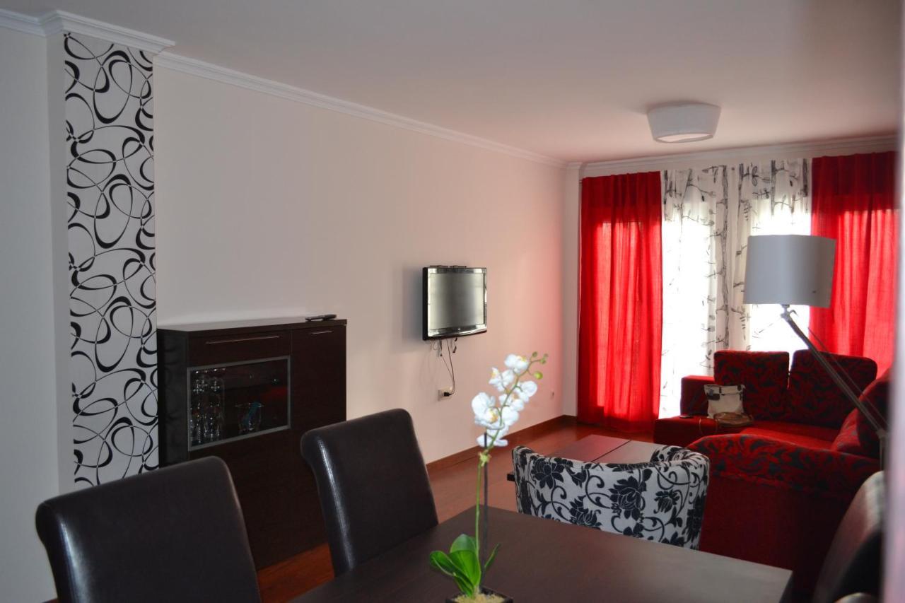 Apartamento Acueducto, Tres Dormitorios Y Parking Gratis Mérida Extérieur photo