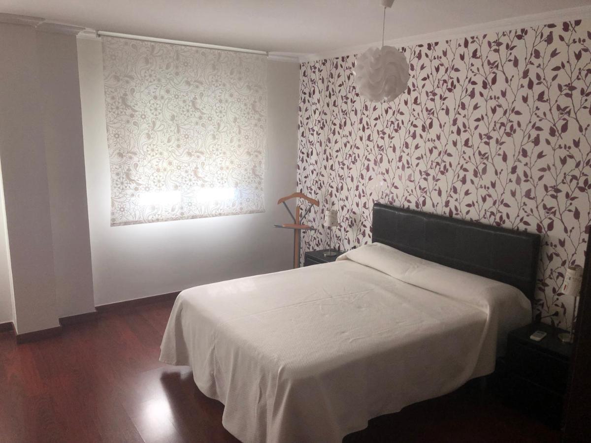 Apartamento Acueducto, Tres Dormitorios Y Parking Gratis Mérida Extérieur photo